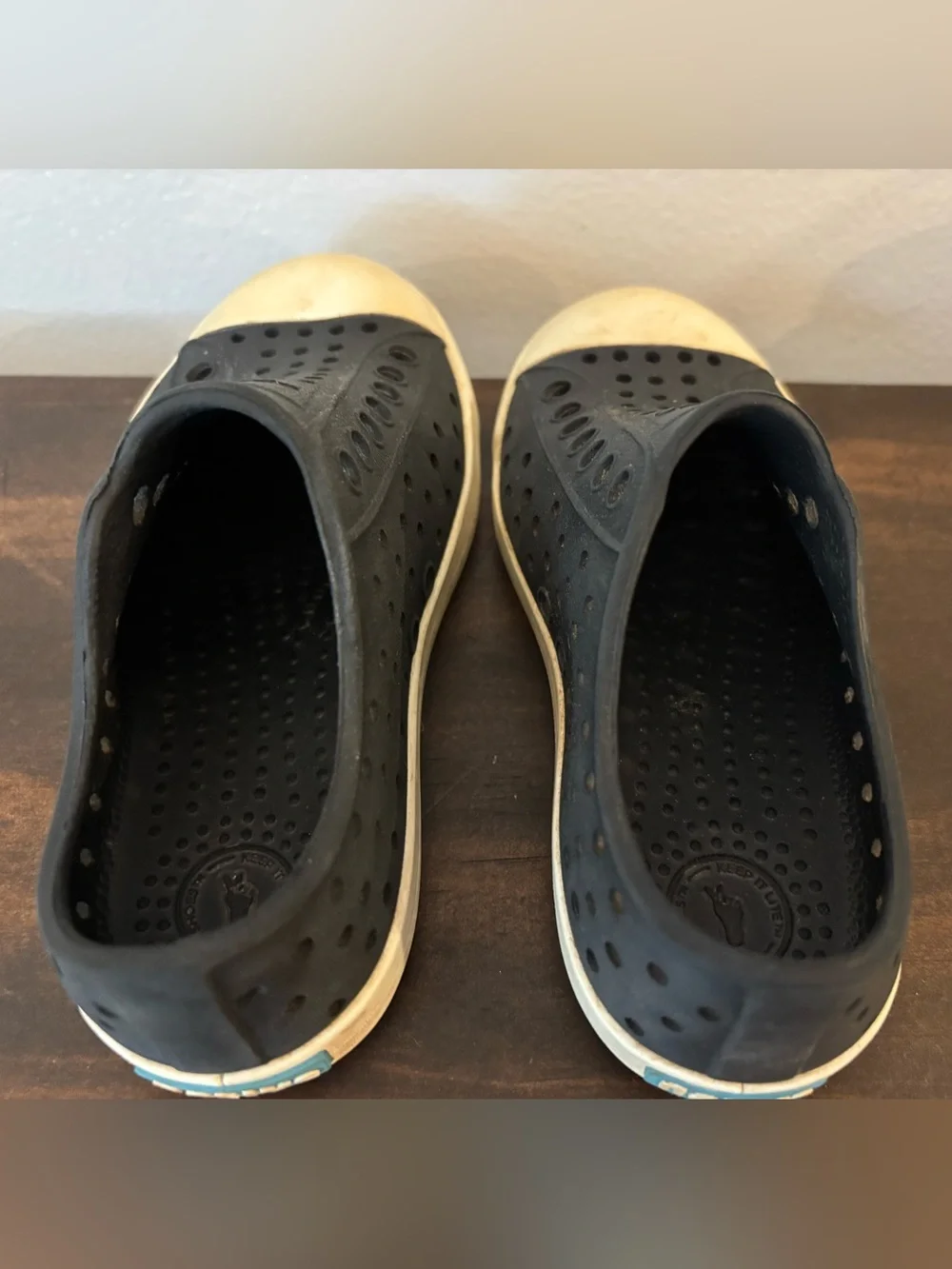 Native | Kids Slip-On Loafers in Navy and White Size C9